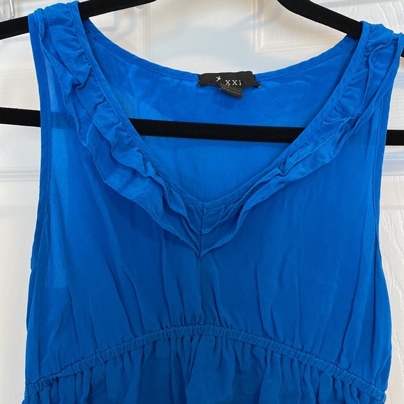 Tank top - Picture 2 of 3